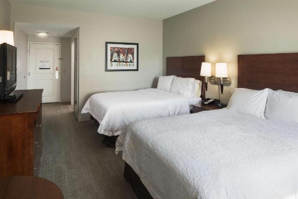 Hampton Inn By Hilton And Suites Little Rock/Downtown image 29